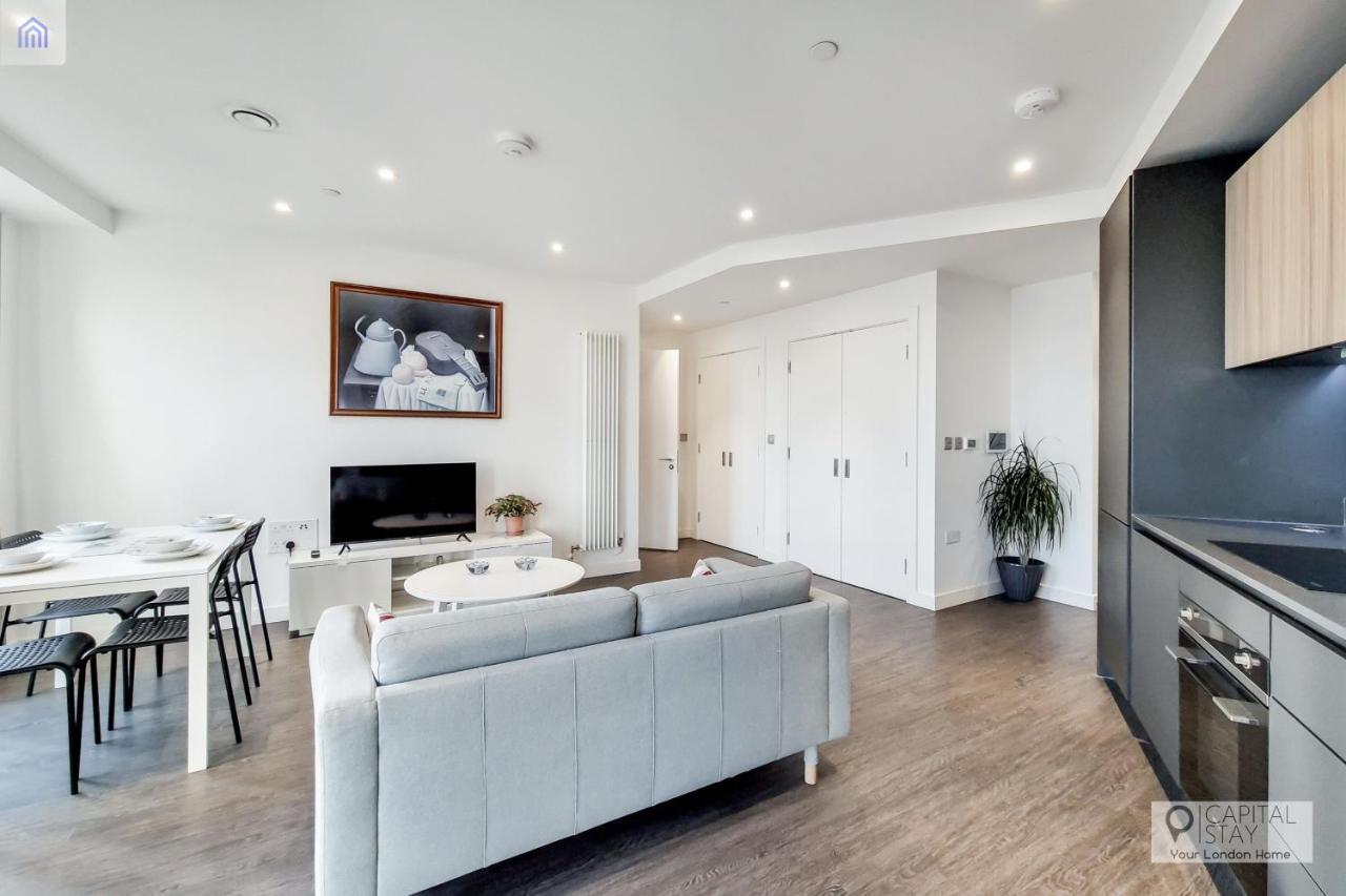 Deluxe One Bed Apartment By London Excel Екстер'єр фото